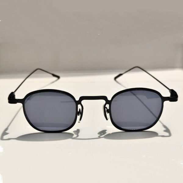 Street Luxe Black Lens Shades