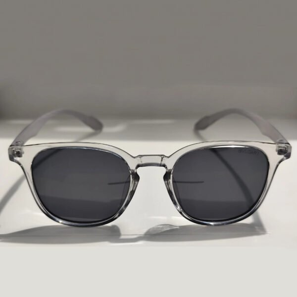 Pure White Luxury-Inspired Bg Shades