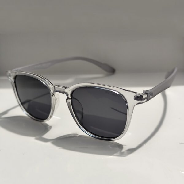 Pure White Luxury-Inspired Bg Shades